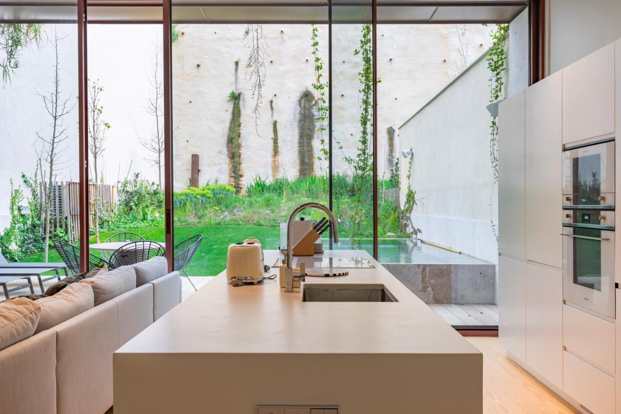 Hidden Pearl W/ Patio & Pool By Lovelystay Lisboa Kültér fotó